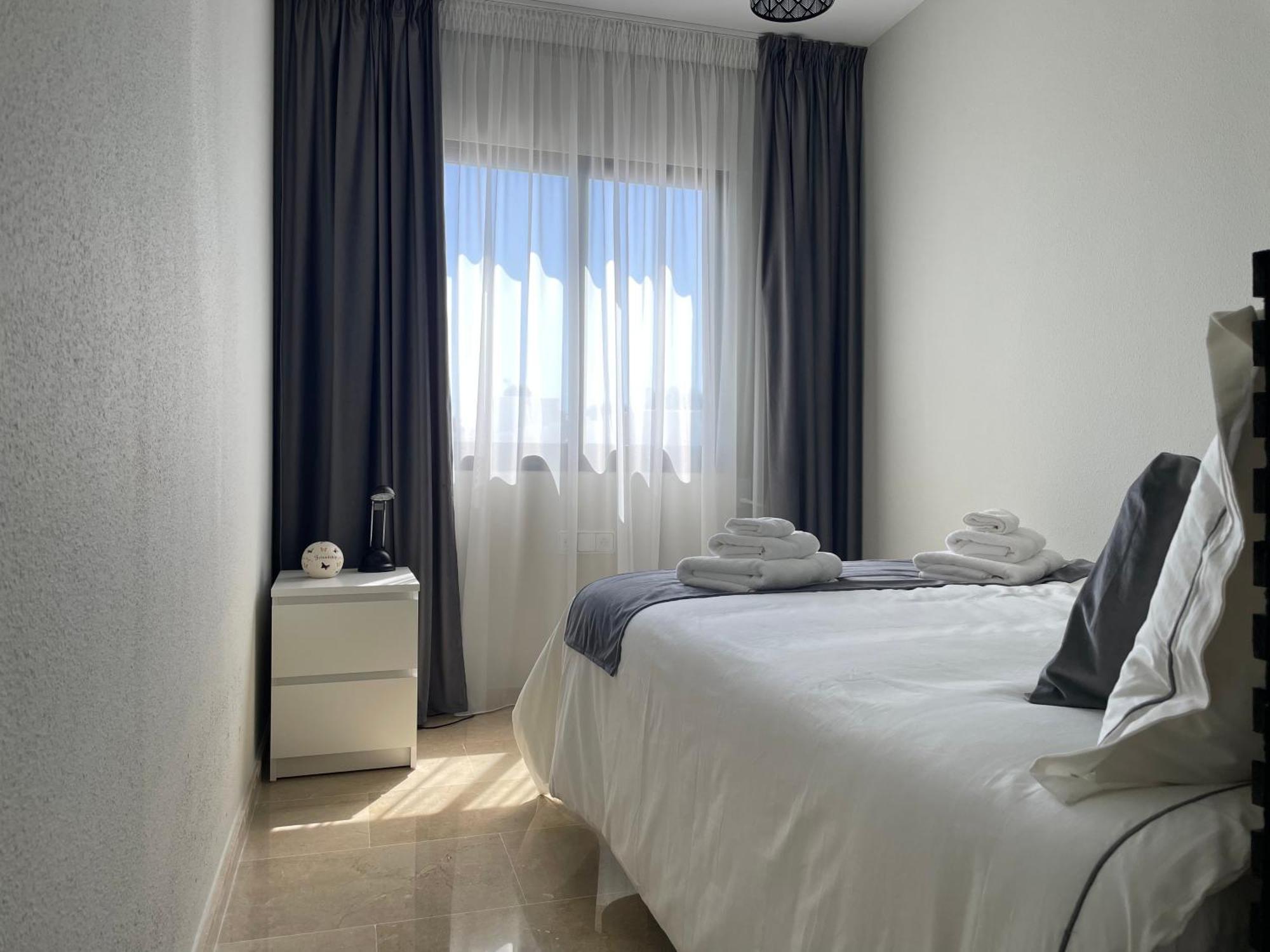Apartamento En Marina Duquesa Castillo de Sabinillas المظهر الخارجي الصورة